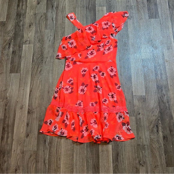 Express Hot Coral Floral Ruffle Asymmetric Top Dress Size 6 - Picture 1 of 7